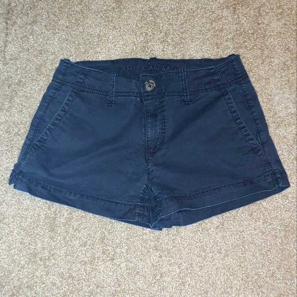 American eagle black shorts
